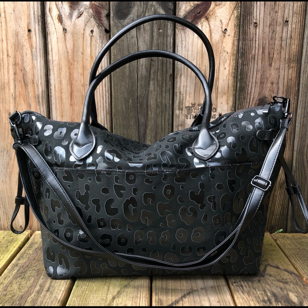 Black Leopard Cheetah Overnight Travel Handbag Purse Tote Laptop Diaper Bag